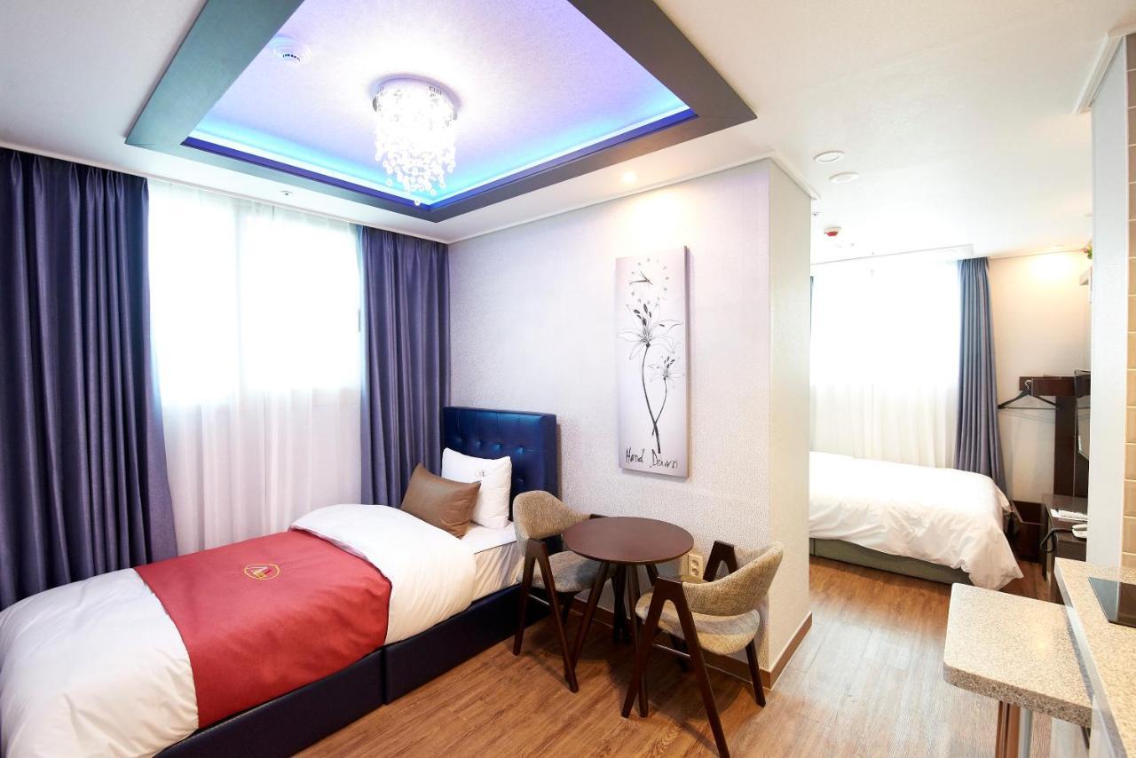 The Port Hotel Busan Exterior photo